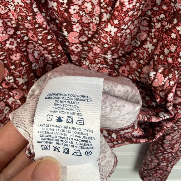 Lands' End Women's Long Sleeve paisley pink & brown Floral casual top. Size 2X - Picture 7 of 7